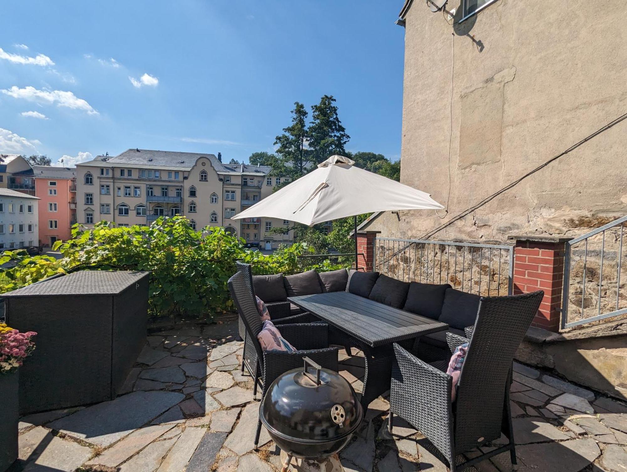 Hw2B - Urlaubsmagie - Wohlfuehlwohnung Mit Balkon, Pool, Sauna & Terrasse Sebnitz Luaran gambar