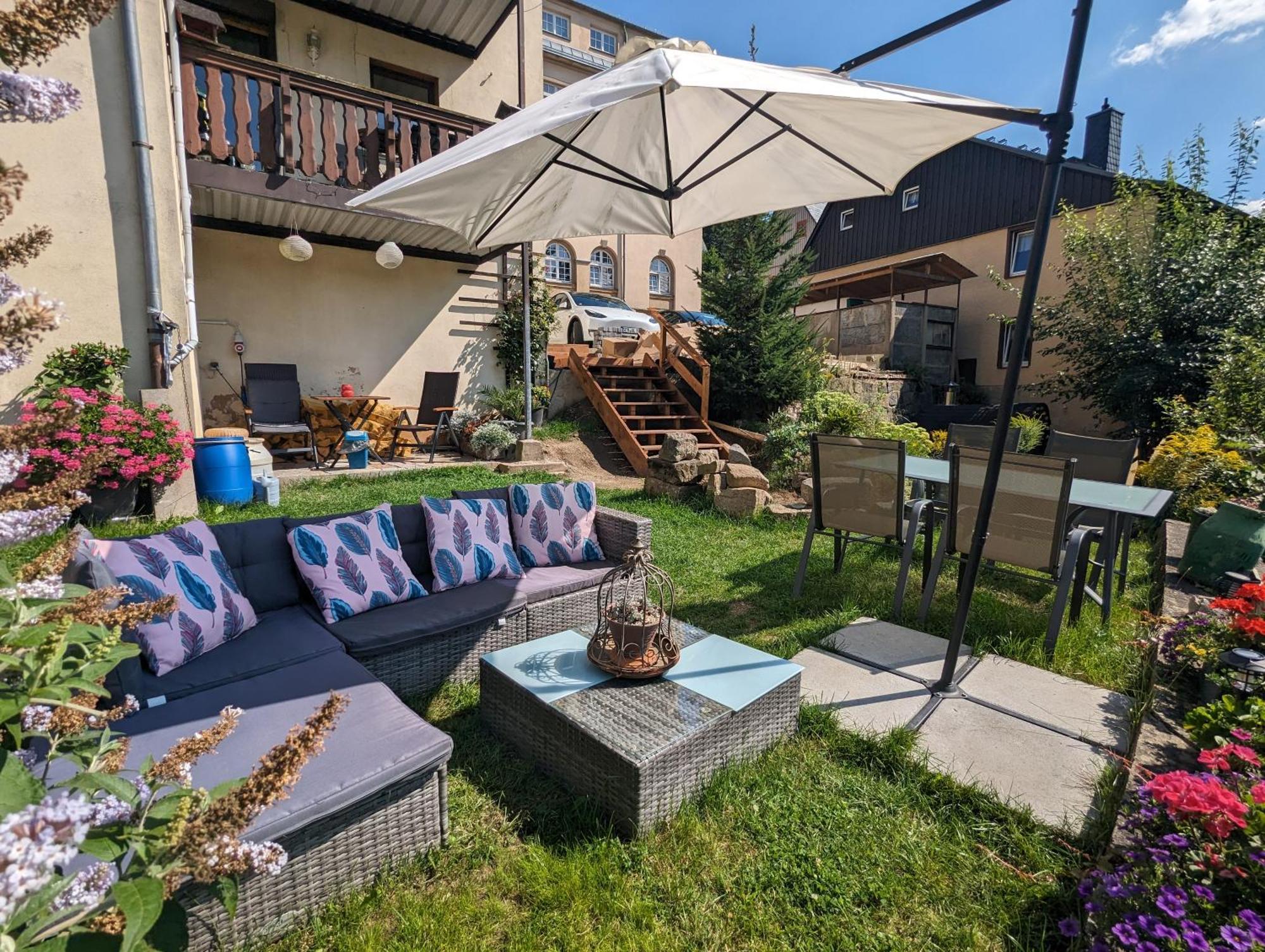 Hw2B - Urlaubsmagie - Wohlfuehlwohnung Mit Balkon, Pool, Sauna & Terrasse Sebnitz Luaran gambar