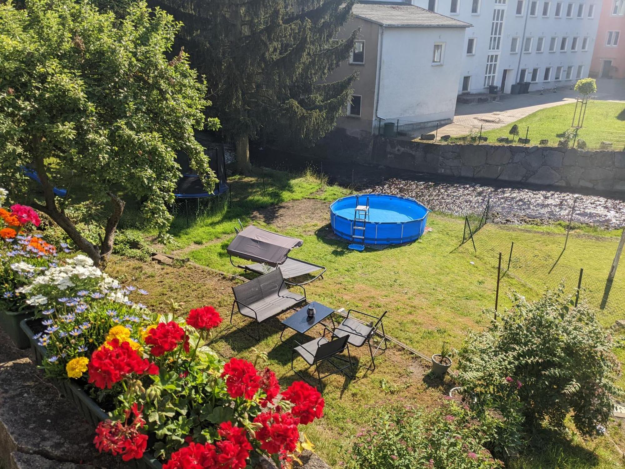 Hw2B - Urlaubsmagie - Wohlfuehlwohnung Mit Balkon, Pool, Sauna & Terrasse Sebnitz Luaran gambar