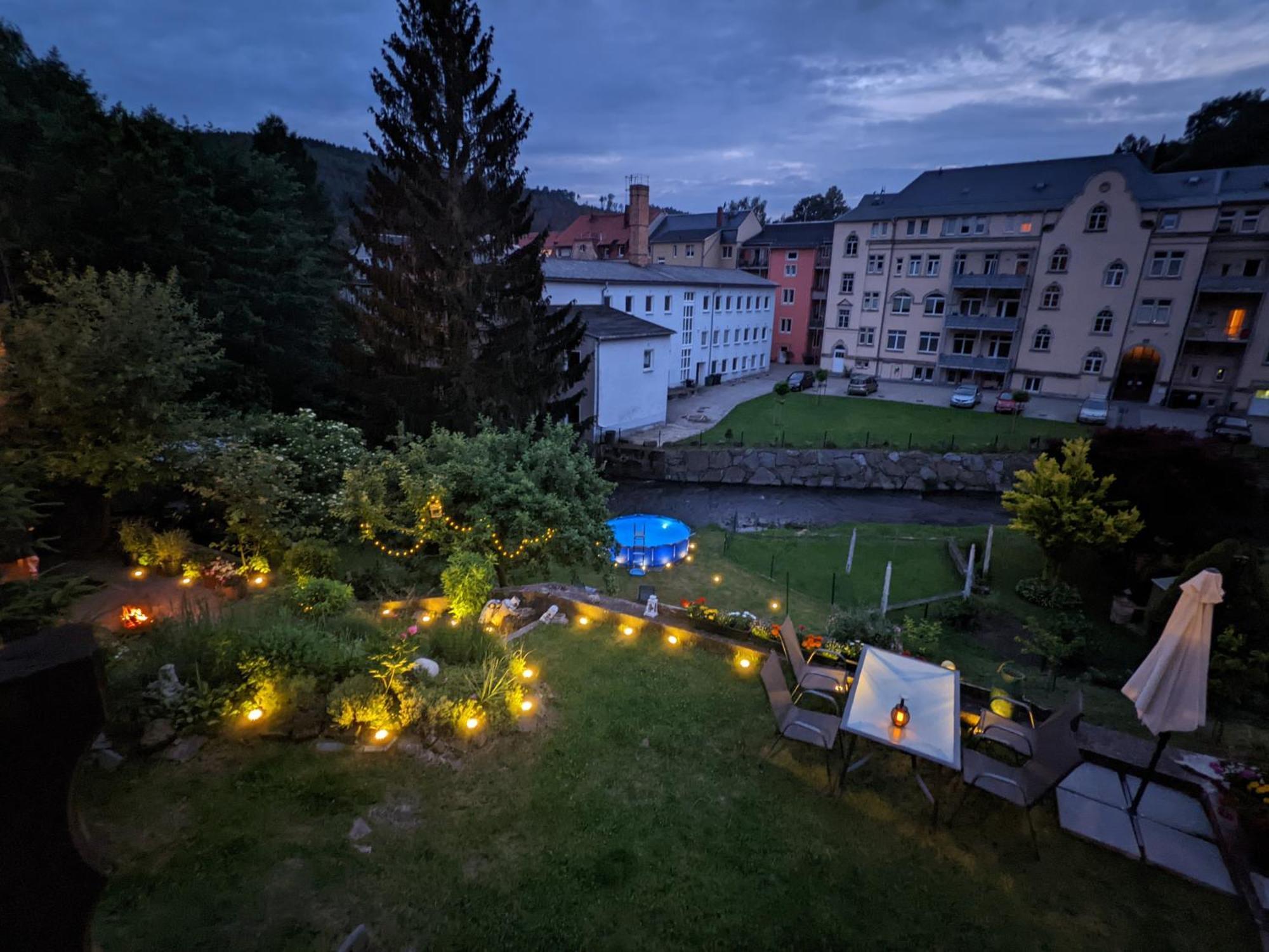 Hw2B - Urlaubsmagie - Wohlfuehlwohnung Mit Balkon, Pool, Sauna & Terrasse Sebnitz Luaran gambar