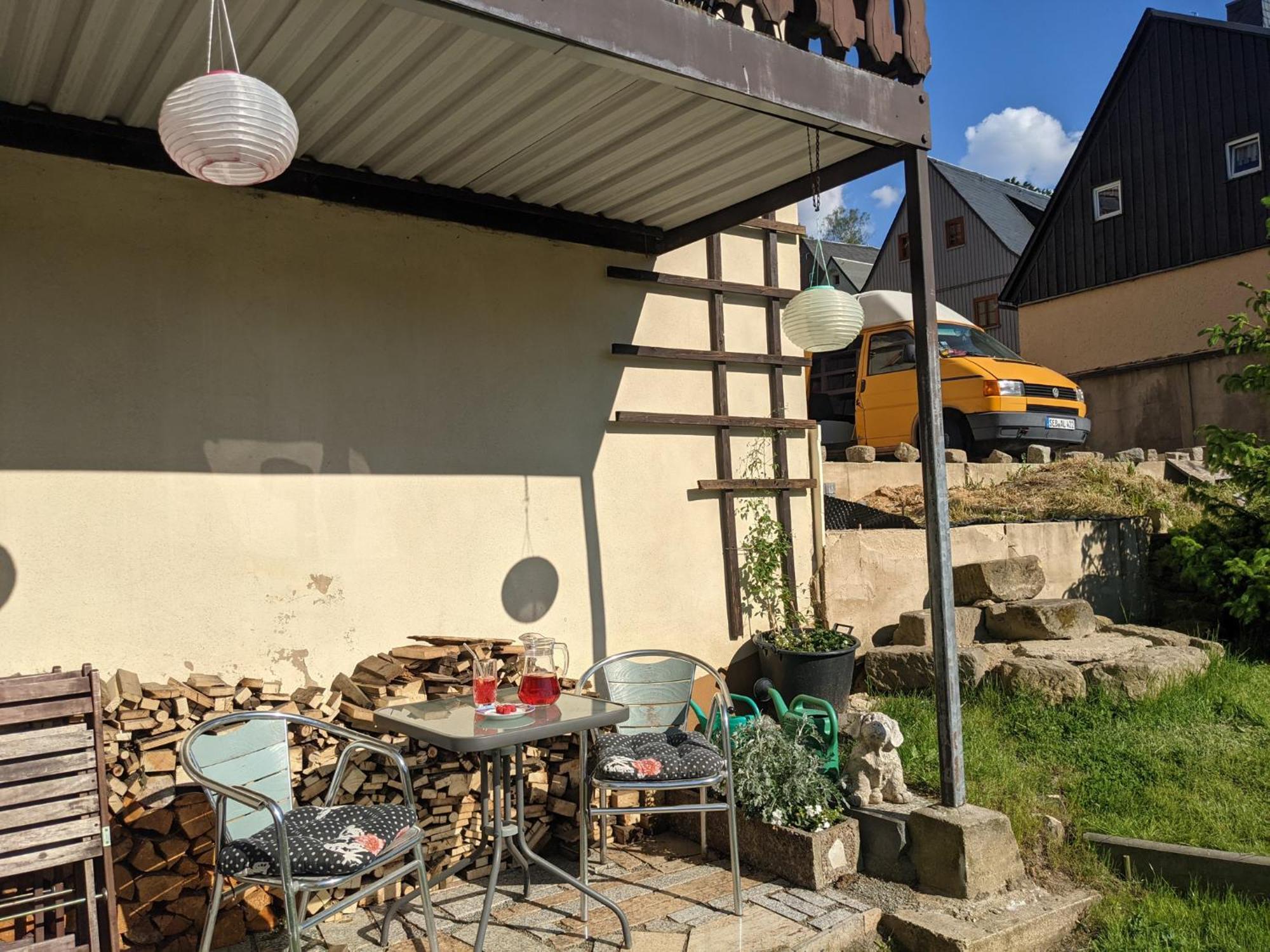 Hw2B - Urlaubsmagie - Wohlfuehlwohnung Mit Balkon, Pool, Sauna & Terrasse Sebnitz Luaran gambar