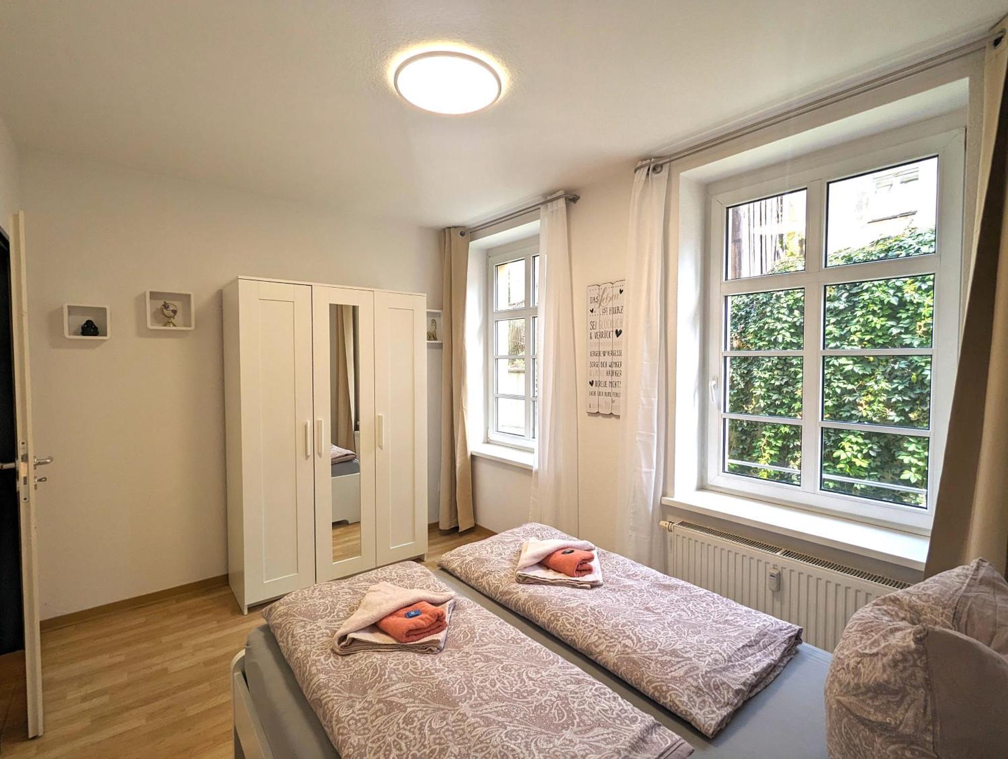 Hw2B - Urlaubsmagie - Wohlfuehlwohnung Mit Balkon, Pool, Sauna & Terrasse Sebnitz Luaran gambar