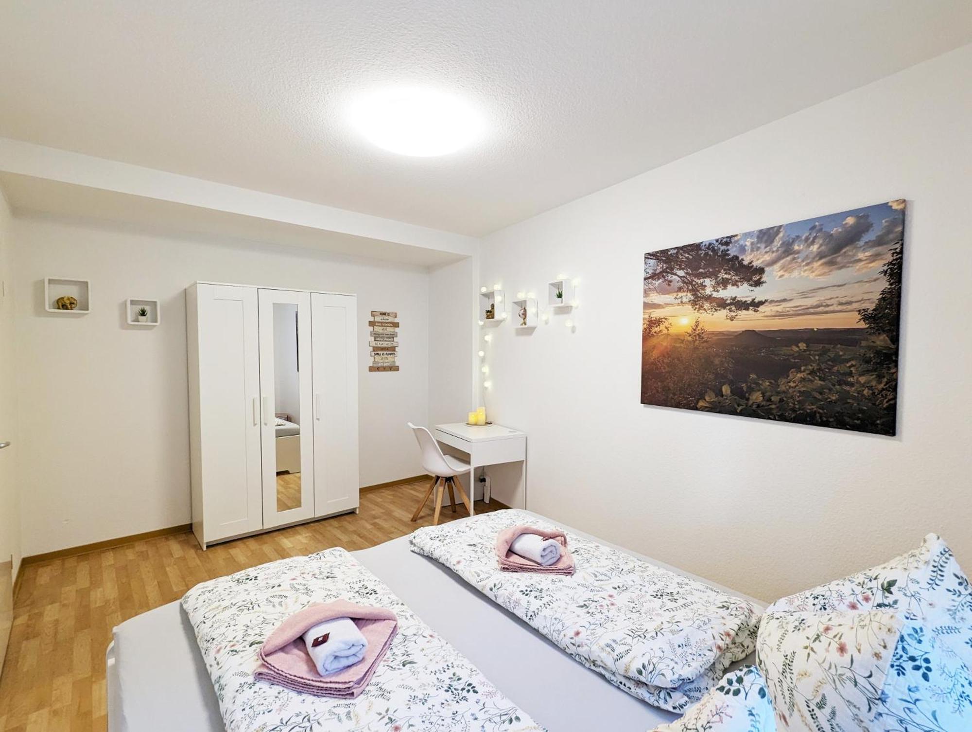 Hw2B - Urlaubsmagie - Wohlfuehlwohnung Mit Balkon, Pool, Sauna & Terrasse Sebnitz Luaran gambar