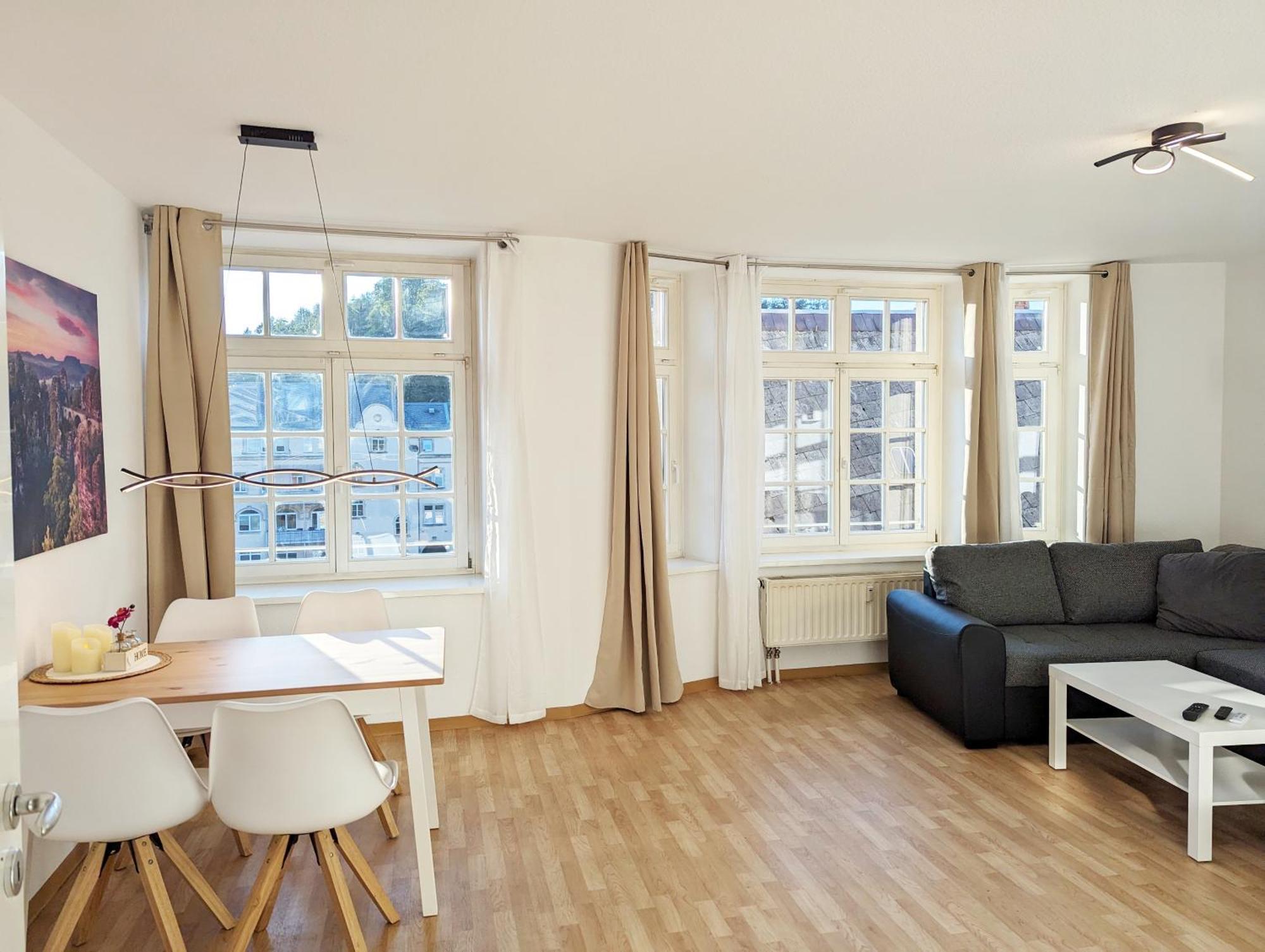 Hw2B - Urlaubsmagie - Wohlfuehlwohnung Mit Balkon, Pool, Sauna & Terrasse Sebnitz Luaran gambar